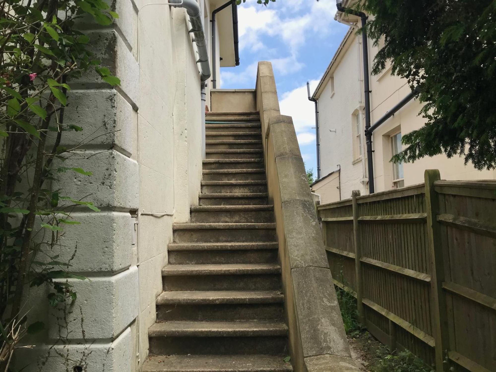 Tree Tops Apartment In Tunbridge Wells Exterior photo